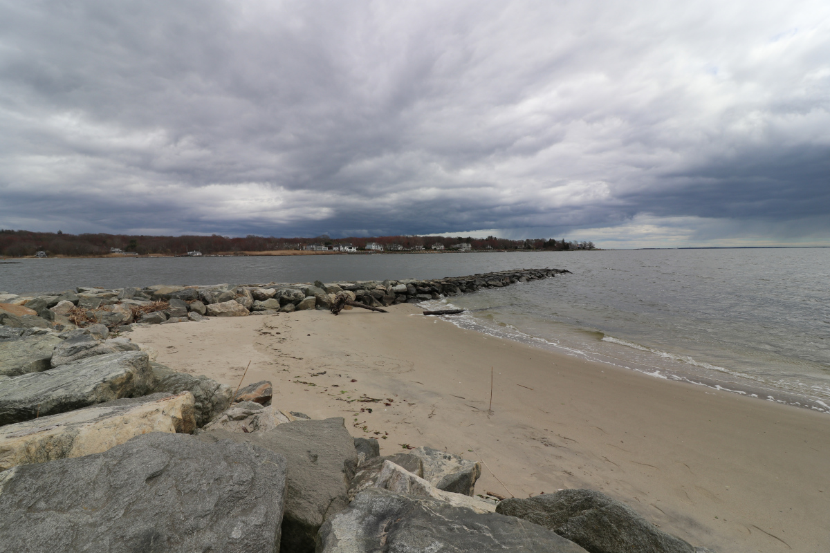 Scorcio del luogo, riva sinistra